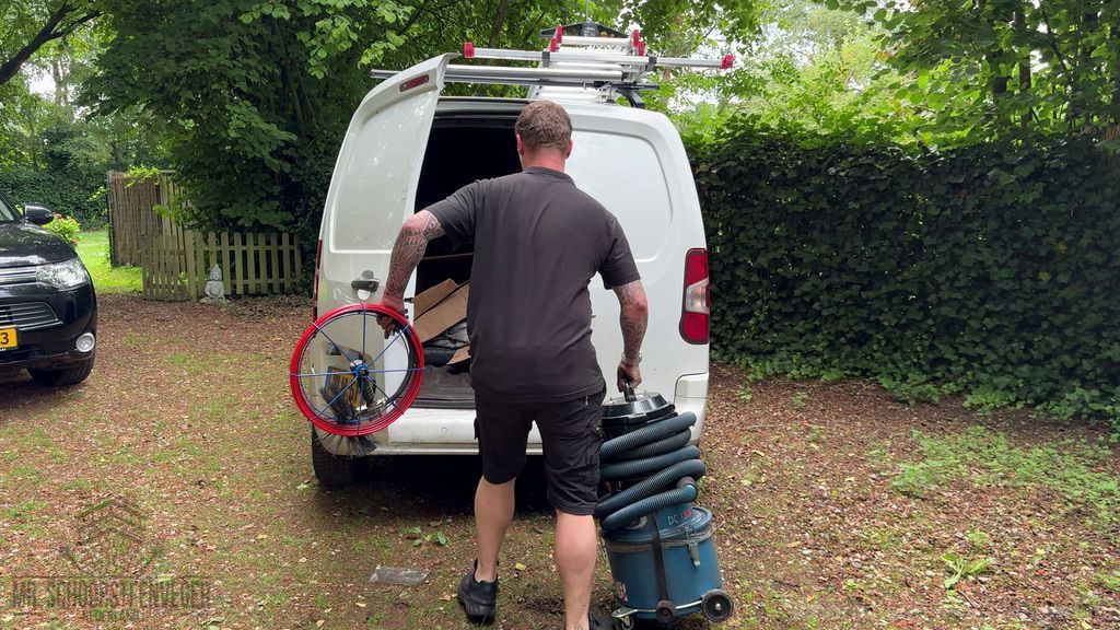 Schoorsteen onderhoud Castricum ladder bus Schoorsteen onderhoud Castricum ladder bus