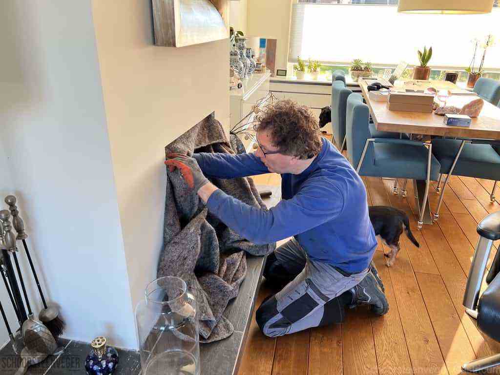 Schouwveger Castricum kleed schoorsteenreiniger Schouwveger Castricum kleed schoorsteenreiniger